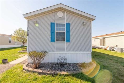 Mobile homes for sale mankato - 24 single family homes for sale in North Mankato MN. View pictures of homes, review sales history, and use our detailed filters to find the perfect place.